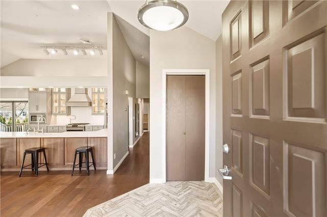 1204 S Columbia Ave, Somerset Boro, PA 15501