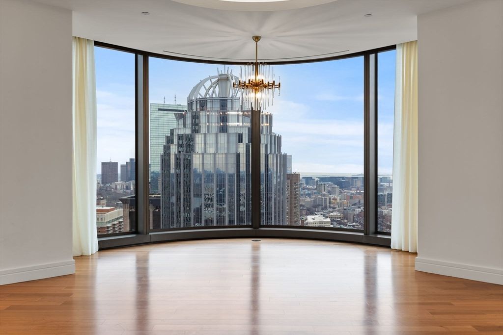 1 Dalton St 3803, Boston, MA 02199