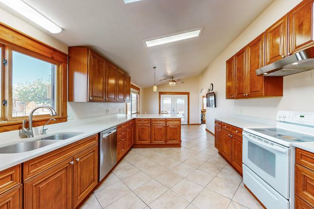 401 A NM-344, Edgewood, NM 87015