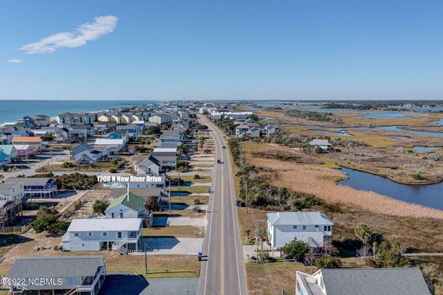 1208 N New River Drive, Holly Ridge, NC 28445