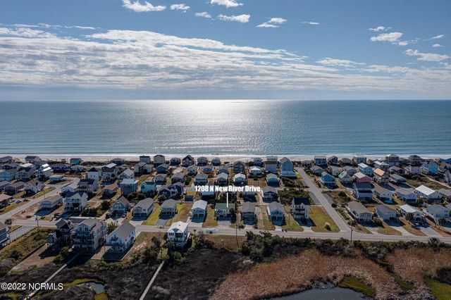 1208 N New River Drive, Holly Ridge, NC 28445