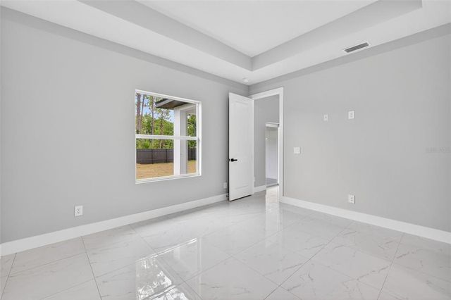 2810 39TH STREET W, Lehigh Acres, FL 33971