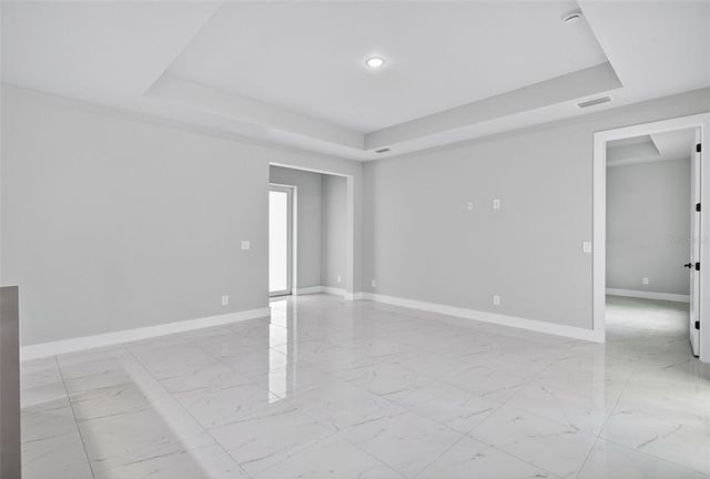 2810 39TH STREET W, Lehigh Acres, FL 33971