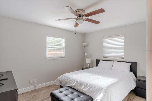 4105 W BAY AVENUE, Tampa, FL 33616