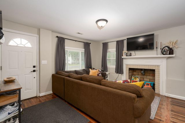 276 E Gates Street, Romeo, MI 48065