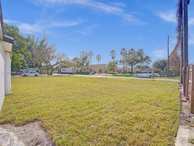 6147 SW 40th St, Miramar, FL 33023