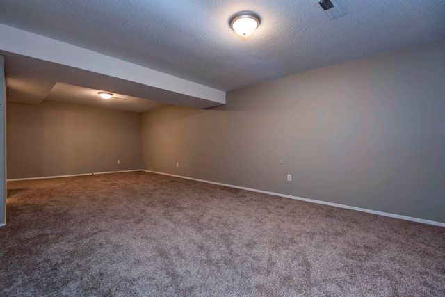 4445 S Robberson Avenue, Springfield, MO 65810