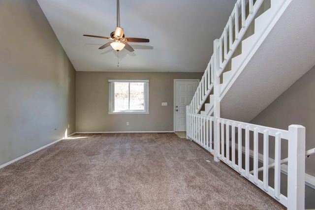 4445 S Robberson Avenue, Springfield, MO 65810