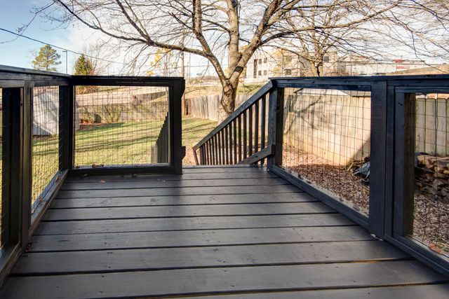 4445 S Robberson Avenue, Springfield, MO 65810