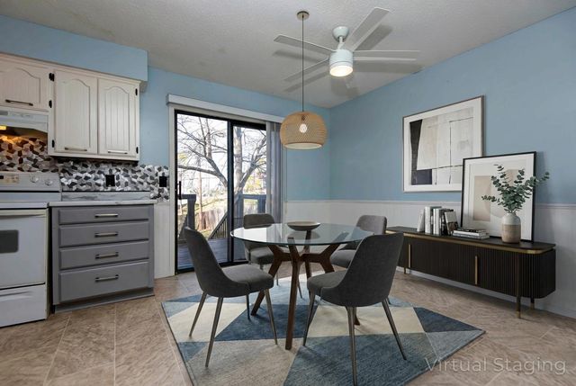 4445 S Robberson Avenue, Springfield, MO 65810