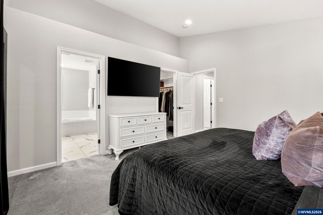 1224 Silas Ct NW, Salem, OR 97304
