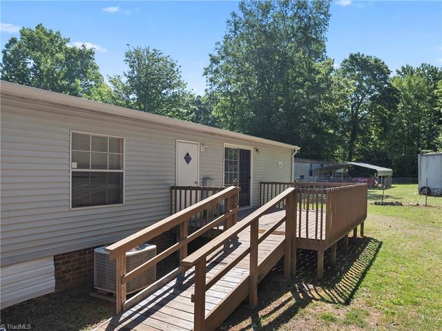199 Sable Lane, Thomasville, NC 27360