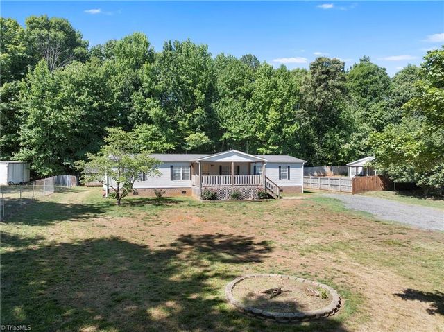 199 Sable Lane, Thomasville, NC 27360