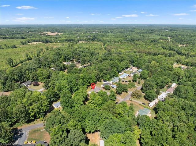 199 Sable Lane, Thomasville, NC 27360