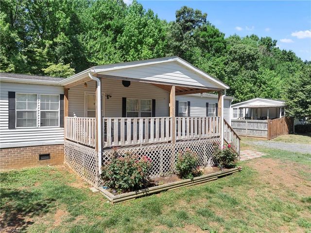 199 Sable Lane, Thomasville, NC 27360