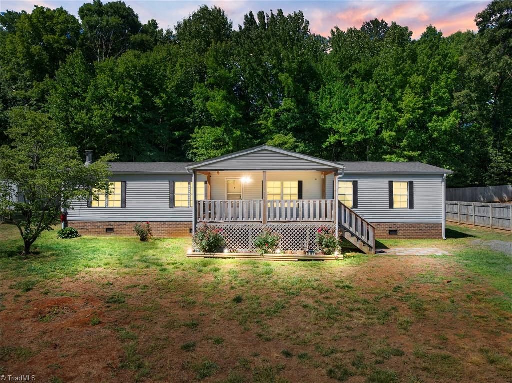 199 Sable Lane, Thomasville, NC 27360