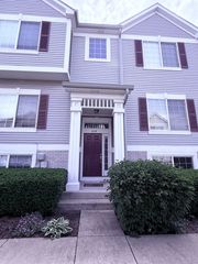 111 Enclave Circle D, Bolingbrook, IL 60440