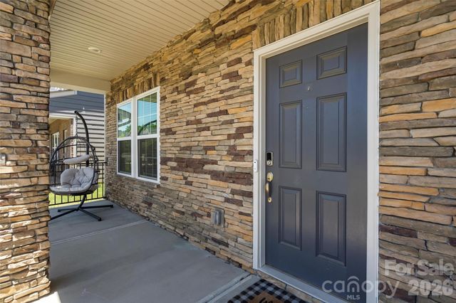 613 Cedar Knoll Circle, Pineville, NC 28134