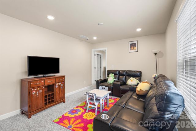 613 Cedar Knoll Circle, Pineville, NC 28134