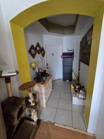 8930 W Flagler Street 221, Miami, FL 33174