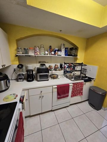 8930 W Flagler Street 221, Miami, FL 33174