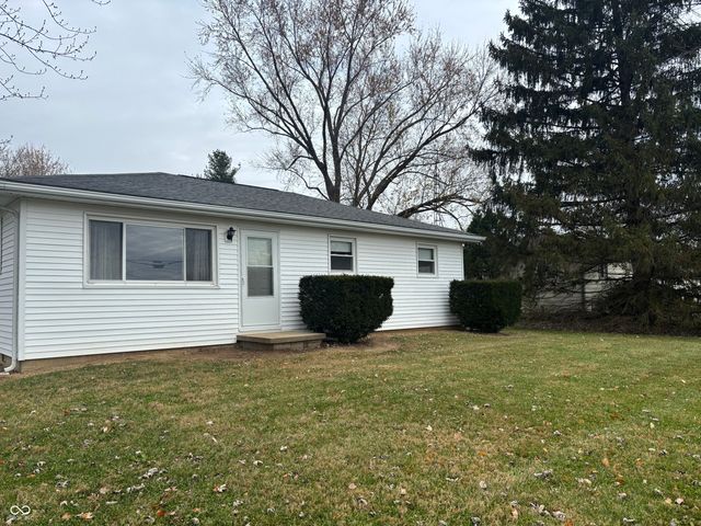 5403 S Vine Street, Columbus, IN 47201