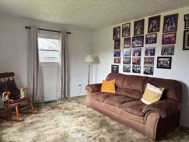 5403 S Vine Street, Columbus, IN 47201