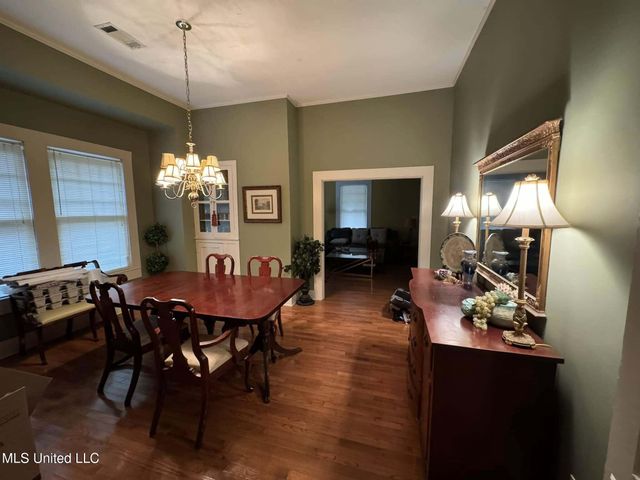 103 Park Avenue, Indianola, MS 38751