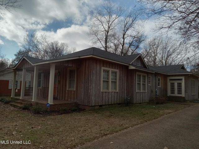 103 Park Avenue, Indianola, MS 38751