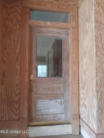 103 Park Avenue, Indianola, MS 38751