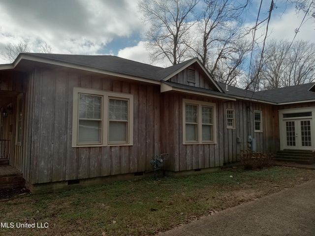 103 Park Avenue, Indianola, MS 38751