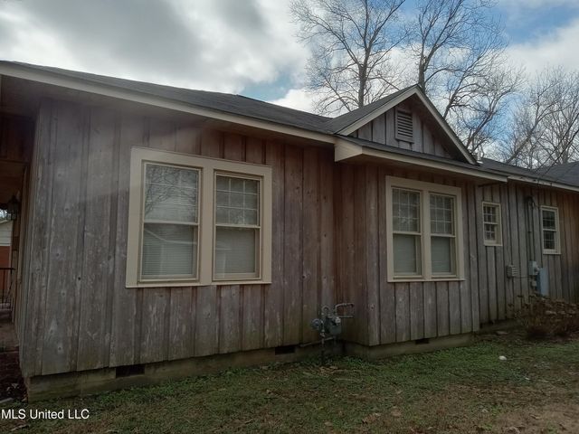 103 Park Avenue, Indianola, MS 38751