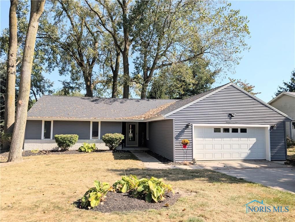 1338 N Park Lane, Wauseon, OH 43567