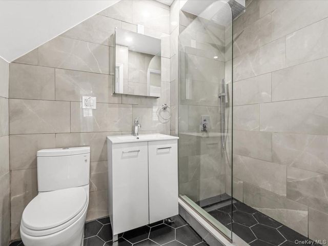 9519 116th Street, Richmond Hill S., NY 11419