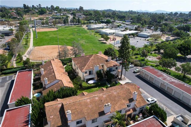 730 Breeze Hill 230, Vista, CA 92081