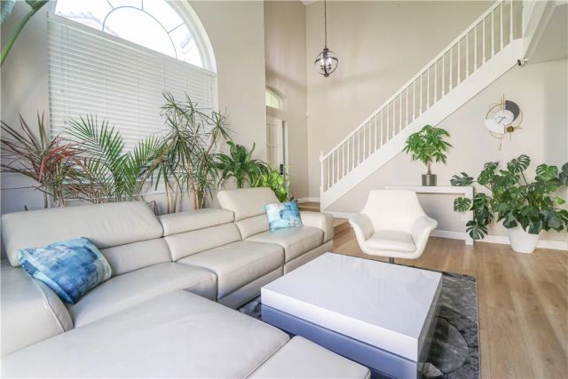 730 Breeze Hill 230, Vista, CA 92081