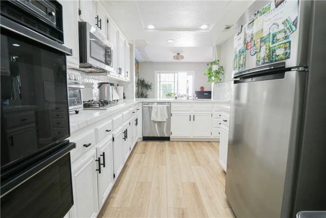 730 Breeze Hill 230, Vista, CA 92081