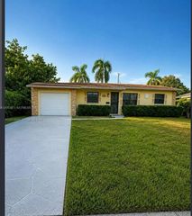 539 Sabal Palm Drive, Lake Park, FL 33403