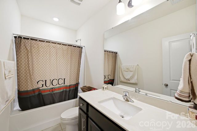 1574 Robinson Oaks Drive, Gastonia, NC 28054