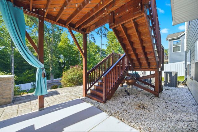 1574 Robinson Oaks Drive, Gastonia, NC 28054
