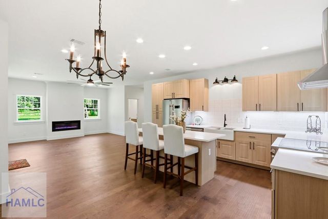 91 Sir Edward Teach Road, Midway, GA 31320