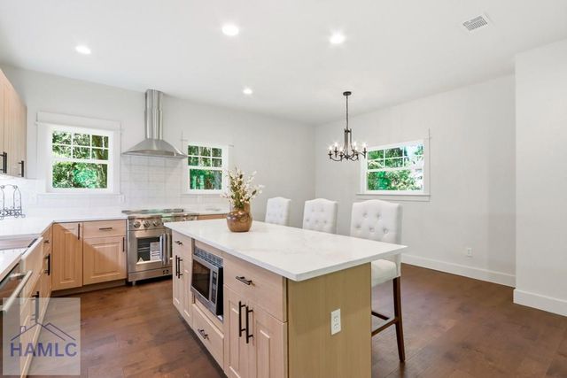 91 Sir Edward Teach Road, Midway, GA 31320