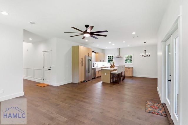 91 Sir Edward Teach Road, Midway, GA 31320