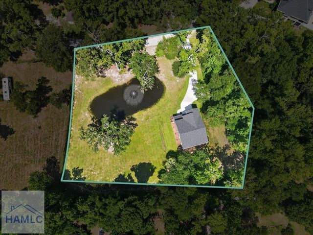 91 Sir Edward Teach Road, Midway, GA 31320