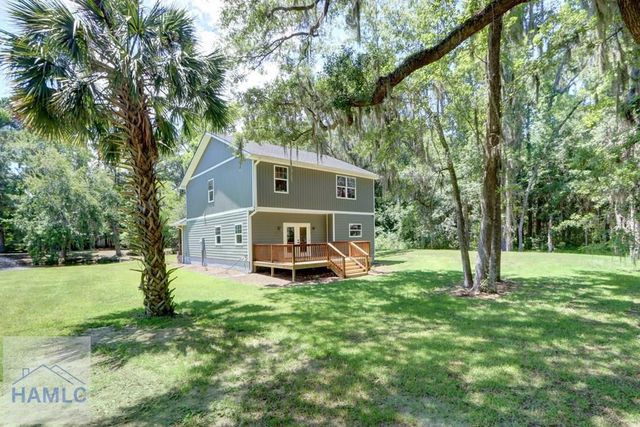 91 Sir Edward Teach Road, Midway, GA 31320
