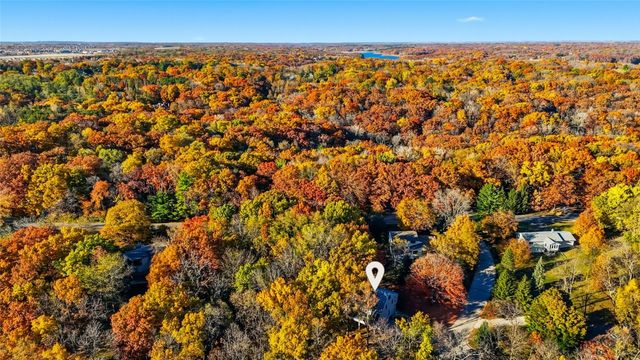 11 Valley View Cir NE, Iowa City, IA 52240