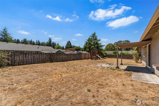 9009 NE 22nd Circle, Vancouver, WA 98664