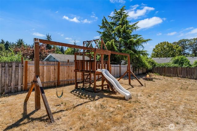 9009 NE 22nd Circle, Vancouver, WA 98664