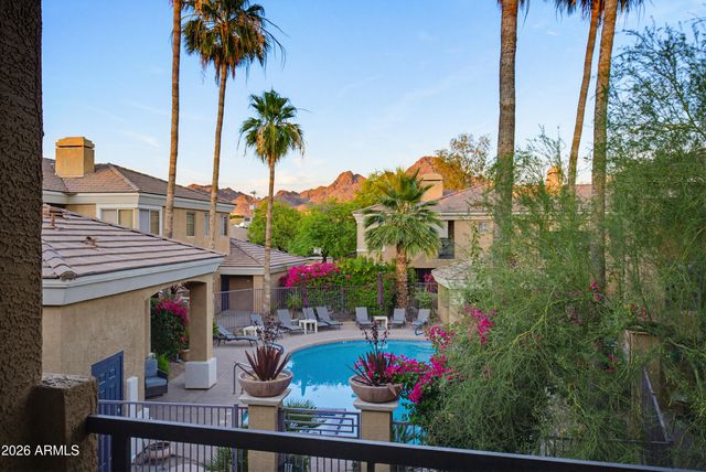 1411 E Orangewood Avenue 242, Phoenix, AZ 85020