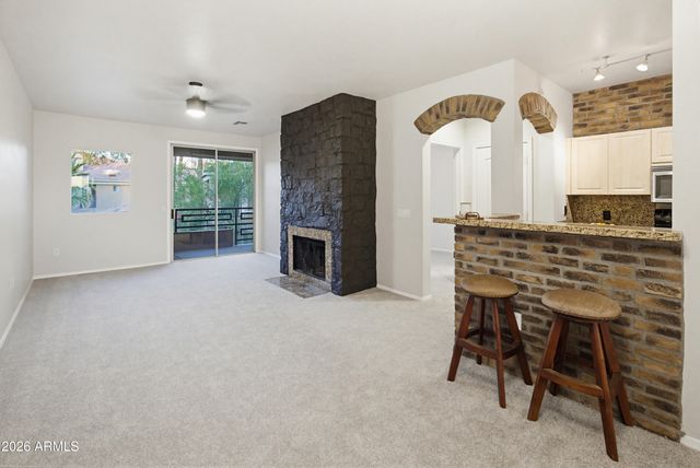 1411 E Orangewood Avenue 242, Phoenix, AZ 85020